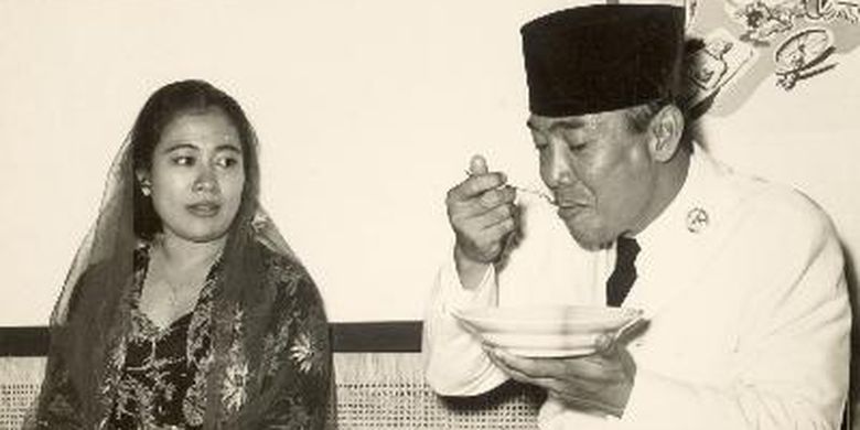 Presiden Soekarno dan Ibu Fatmawati