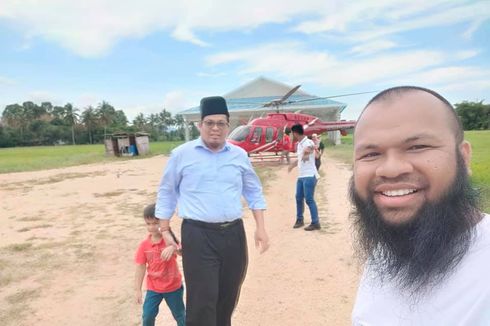 Mantan Pemulung Ini Jadi Pengusaha Sukses, Ajak Warga Desa Naik Helikopter Gratis