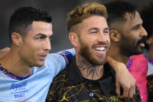 VIDEO: Momen Ronaldo Suruh Sergio Ramos Copot Anting