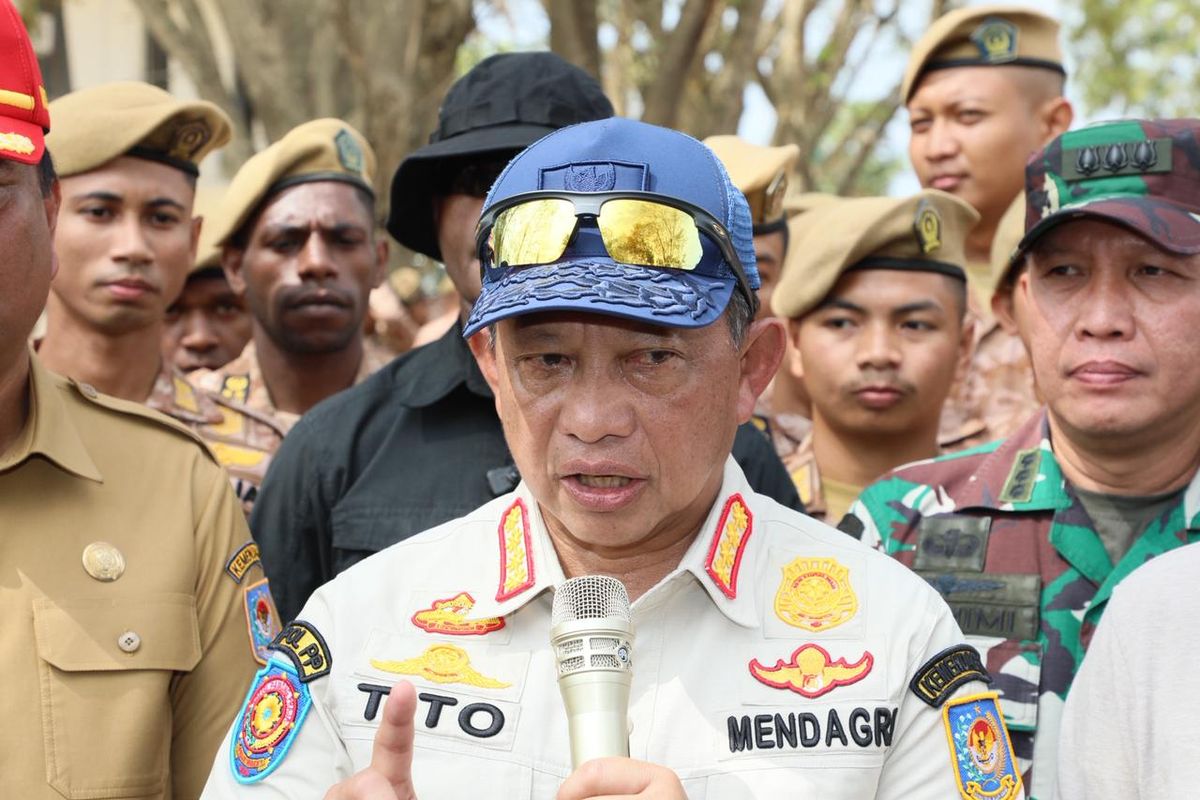 Ketua Satgas Percepatan Rehabilitasi dan Rekonstruksi Pascabencana Sumatera Muhammad Tito Karnavian