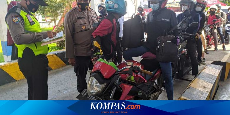 PPKM Level 4 Diperpanjang, Penyekatan Jalan di Banyumas Kini Jadi 14 Titik - Vimarsana News