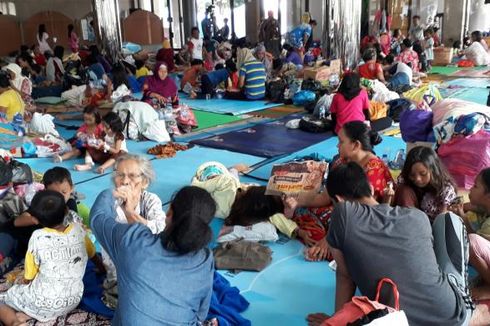 Derita Korban Banjir Cipinang Melayu, Lima Hari di Pengungsian