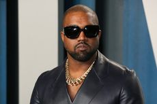 Kanye West Tepergok Pakai Sneaker Nike Vandal High 