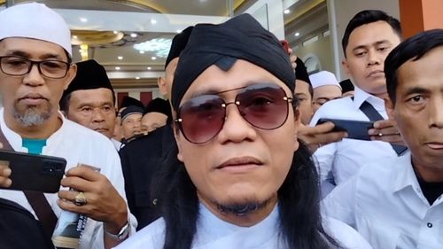 Gus Miftah Beri Penjelasan soal Video Bagi-bagi Duit: Saya Bukan TKN Prabowo-Gibran