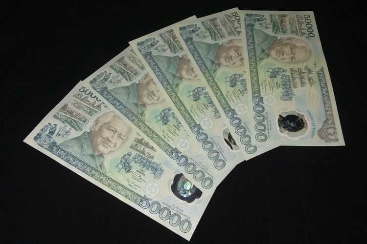 Ilustrasi uang pecahan Rp 50.000 bergambar wajah Soeharto yang dijual di situs Bukalapak.com.