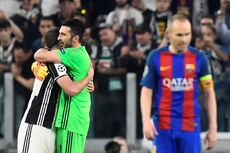 Ketika Tangan Kiri Buffon Menggagalkan Peluang Emas Iniesta...