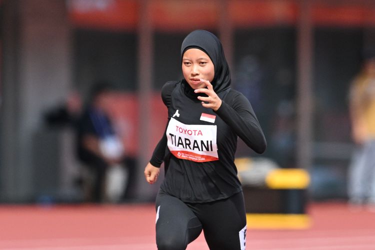 Karisma Evi Tiarani beraksi pada nomor lari 100 meter putri klasifikasi T63 Asian Para Games 2026 di Nagoya, Jepang, Rabu (21/10/2026).