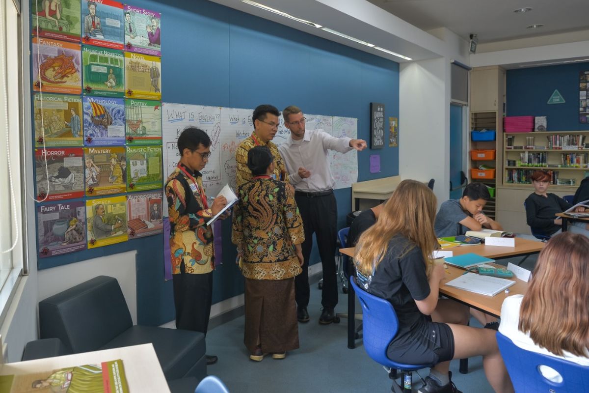 Jakarta Intercultural School (JIS) bekerja sama dengan Badan Pengembangan Sumber Daya Manusia (BPSDM) Provinsi DKI  Jakarta menyelenggarakan program Jakarta Principals Shadowing Program untuk peningkatan kompetensi manajerial kepala sekolah negeri melibatkan 22 pendidik pada 11-12 Desember 2019 di kampus Cilandak, JIS.