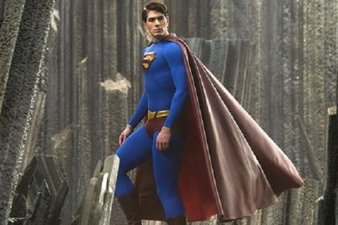 Sutradara Zack Snyder Akan Duelkan Superman dan Batman
