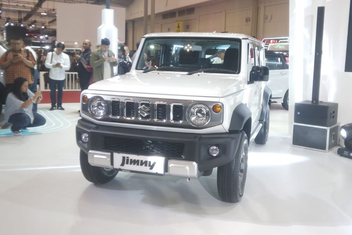 Suzuki Hadirkan Jimny White Rhino Edition di GJAW 2024