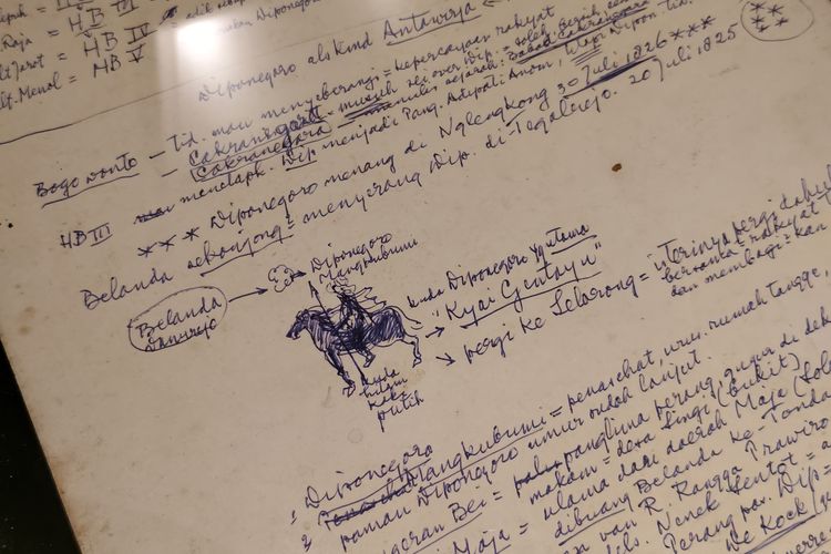 Potret sketsa asli Perang Diponegoro karya Seniman Sindoedarsono Sudjojono sedang dipamerkan di Pameran NYALA: 200 Tahun Perang Diponegoro, di Galeri Nasional Indonesia, Selasa (9/9/2025). 