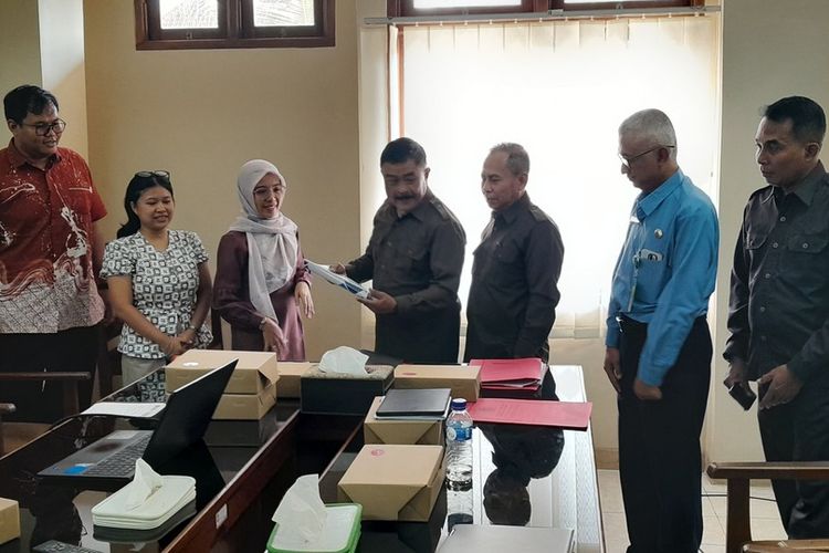 243 Iklan Rokok Menjamur di Jalan Protokol Kulon Progo, Hanya 2 Disebut Berizin