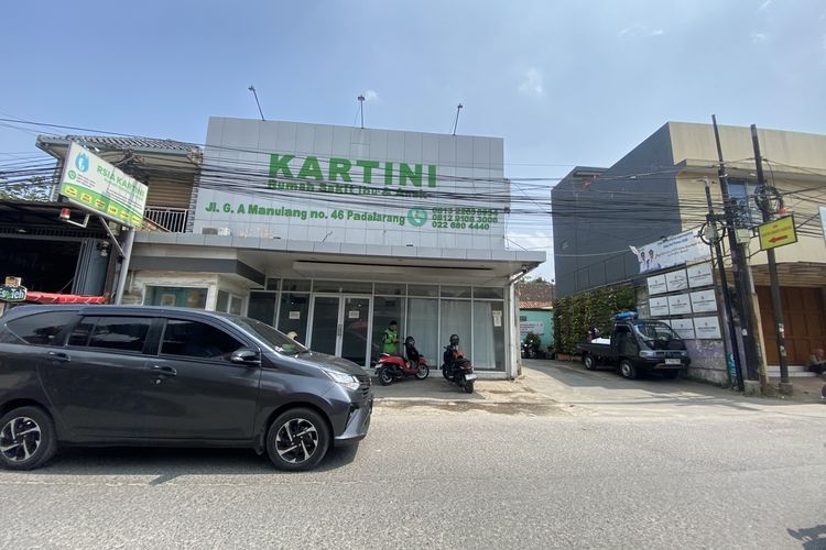 Penampakan Rumah Sakit Ibu dan Anak (RSIA) Kartini Padalarang milik eks Kepala Dinas Kesehatan (Dinkes) Bandung Barat Eisenhower Sitanggang, Senin (28/7/2025).