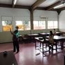 Sekolah Tatap Muka di SMK Bethel, Satu Kelas Hanya Diisi 5 Siswa