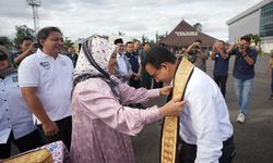 Sejumlah Relawan Sambut Kedatangan Anies di Lampung