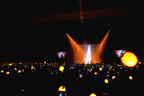 Tutup Konser Hari Kedua, Suga BTS: Aku Suka Sekali Negara Indonesia