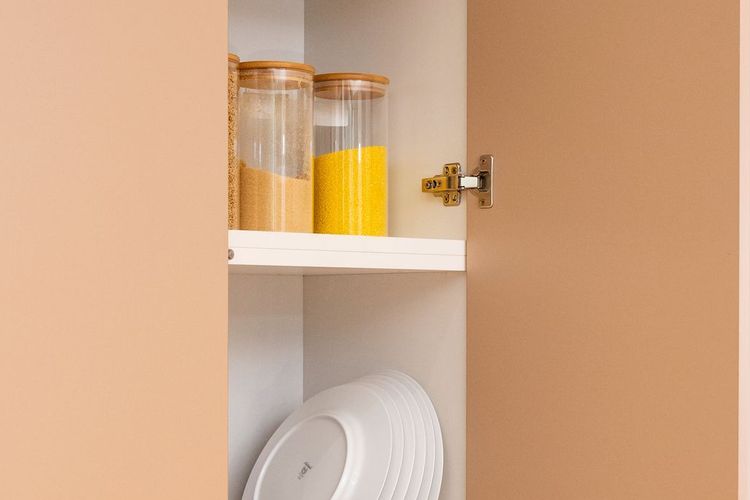 Engsel Soft-Close, Investasi Kecil untuk Dapur Lebih Awet
