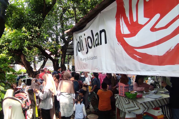 Suasana kegiatan di Ruang Solidaritas Joli Jolan yang tertelak di sebuah rumah di Jalan Siwalan Nomor 1, Kerten, Kecamatan Laweyan, Kota Solo, Sabtu (25/5/2024).