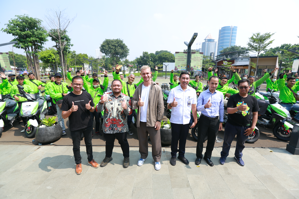 inDrive resmi luncurkan motor listrik, berdayakan fjol lewat program rent to own