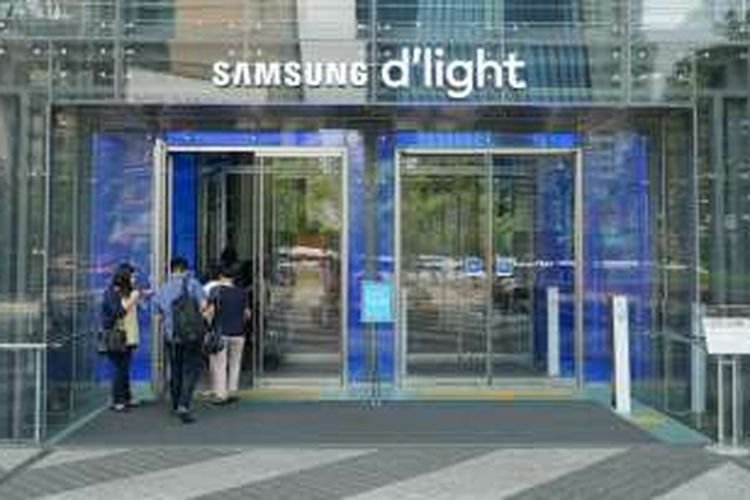 Pintu masuk menuju Samsung D'Light.
