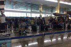 Jasa Porter di Bandara Soekarno Hatta Gratis, Penumpang Diimbau Tak Beri Tip 