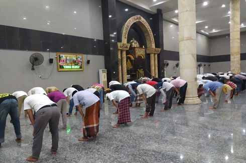 Muhammadiyah Imbau Masyarakat Shalat Berjemaah di Rumah, jika...