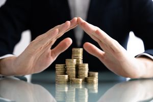 Kemenaker: Upah Minimum Hanya untuk Karyawan dengan Masa Kerja Kurang dari Setahun