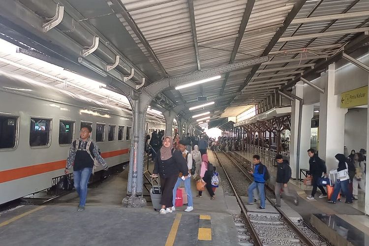 Kursi di Kereta Sri Tanjung Yogyakarta-Ketapang, Sudah Captain Seat?