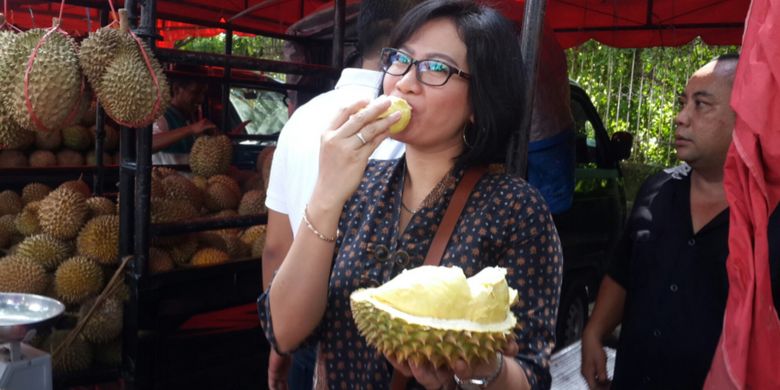 Salah satu varian durian dalam Festival Mendem Duren atau mabuk durian di Balai Kota Malang, Jumat (13/4/2018).