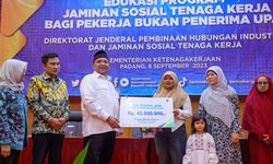 Wamenaker Tegaskan Pentingnya BPJS Ketenagakerjaan bagi Para Pekerja Informal