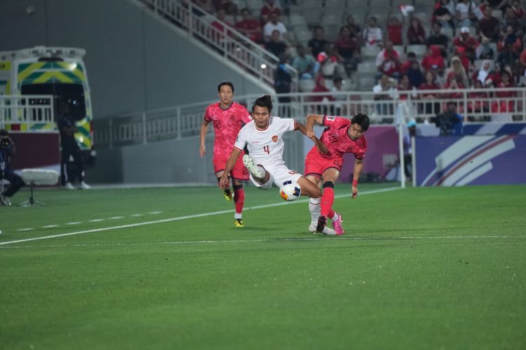 Suasana duel perempat final Piala Asia U23 2024 antara timnas U23 Indonesia vs Korea Selatan di Stadion Abdullah bin Khalifa, Doha, Qatar, Kamis (25/4/2024). Indonesia melaju ke semifinal Piala Asia U23 2024 usai mengalahkan Korea Selatan lewat babak adu penalti. 