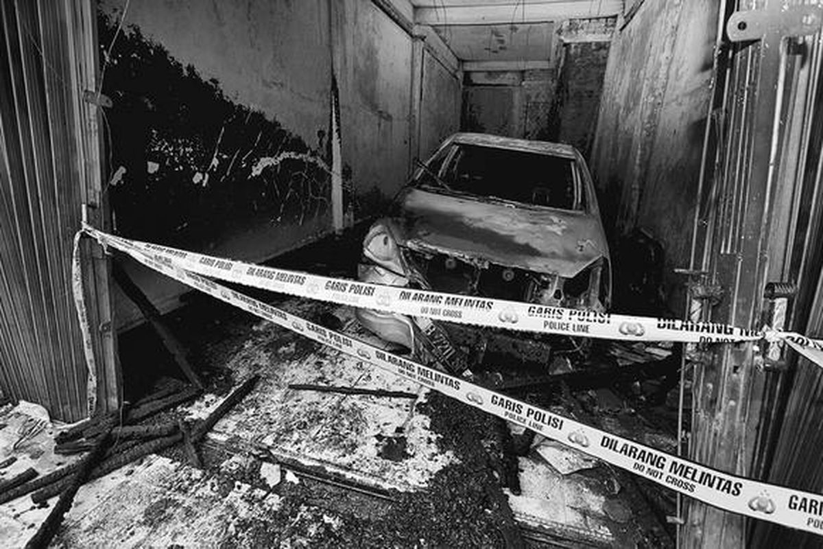 Ruko di Blok C Nomor 4, Jalan Karang Anyar, Sawah Besar, Jakarta Pusat, ludes terbakar pada Sabtu (1/9) dini hari. Kebakaran tersebut menewaskan tiga orang.