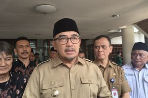 Massa Berpakaian Hitam Ricuh Saat Demo Bandung, Belasan Polisi Terluka, Pemkot Siaga 2x24 Jam
