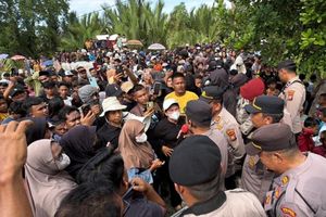 Kapolsek dan Kanit Reskrim Panipahan Dicopot, Imbas Aksi Warga Bakar Rumah Terduga Bandar Narkoba