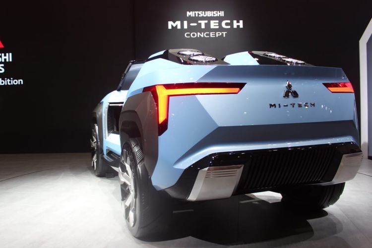 Wujud belakang Mitsubishi MI-TECH Concept di Tokyo Motor Show 2019.