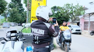 Jurus Baru ETLE Handheld: Polisi Sasar Pelanggaran Ini!