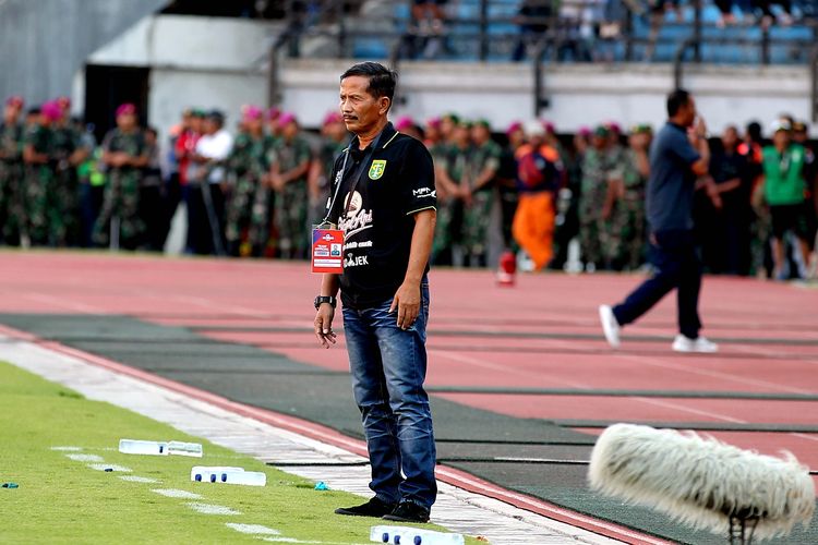 Pelatih Persebaya Surabaya, Djajang Nurdjaman.