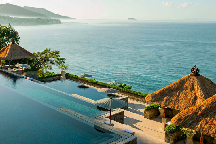 Panorama di Amankila Bali, lokasi wedding Bunga Citra Lestari (BCL) dan Tiko Aryawardhana, pada Sabtu (2/12/2023) lalu. 