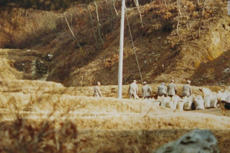 Kerja paksa para tahanan dari Brothers Home, yang tidak dibayar, juga digunakan untuk membangun berbagai proyek di sekitar selatan Busan, Korea Selatan. 