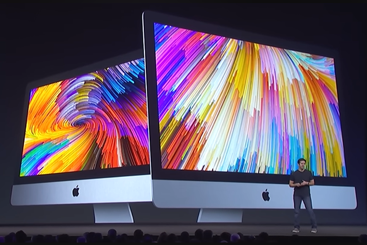CEO baru Apple, John Ternus yang tampil sebagai presenter memperkenalkan iMac di WWDC 2017.