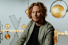 Lirik dan Chord Lagu You Said You'd Grow Old With Me - Michael Schulte