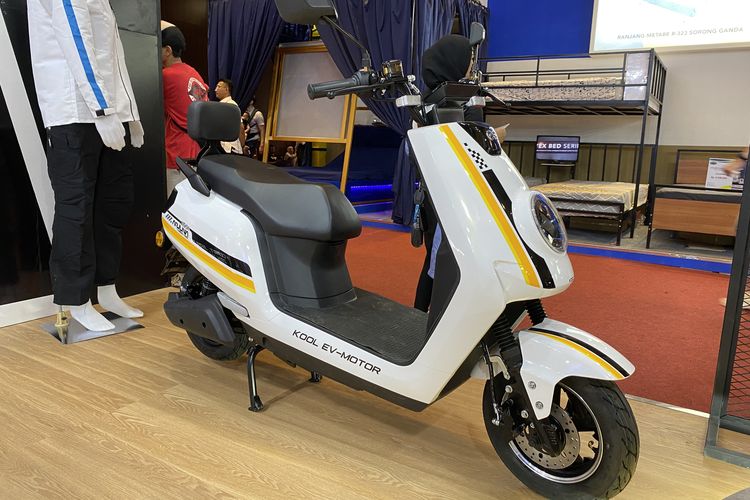Kool EV-Motor Arjuna yang dipamerkan di Jakarta Fair 2023