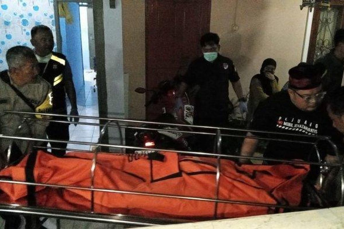 Seorang wanita yang belum diketahui identitasnya ditemukan tewas di sebuah rumah kontrakan di Sukmajaya, Kota Depok, Kamis (18/1/2024) sore.