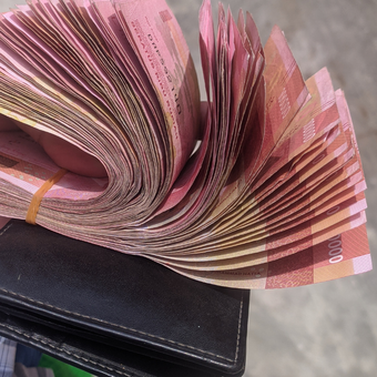 Ilustrasi gaji pekerja