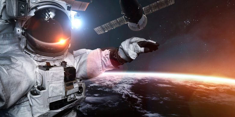 Ilustrasi astronot melakukan spacewalk