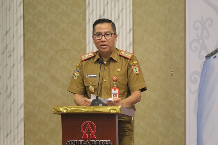 Kepala Bappedalitbang Provinsi Kalteng Leonard S Ampung dalam agenda Rapat Koordinasi (Rakor) Penanggulangan Kemiskinan di Aurila Hotel Palangka Raya, Selasa (3/12/2024).