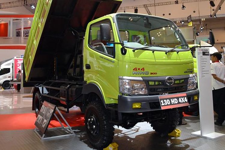 Beli Truk  Hino  Bulan Ini Dapat Emas 35 Gram 