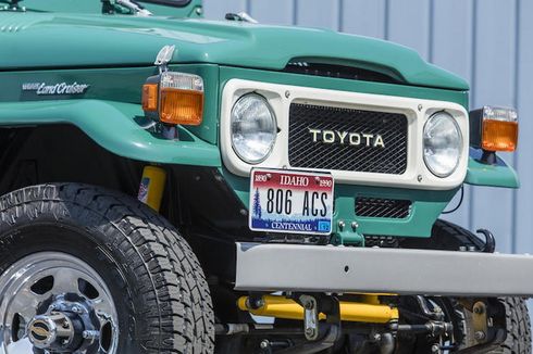 Tom Hanks Lelang Toyota FJ40 Bermesin GM