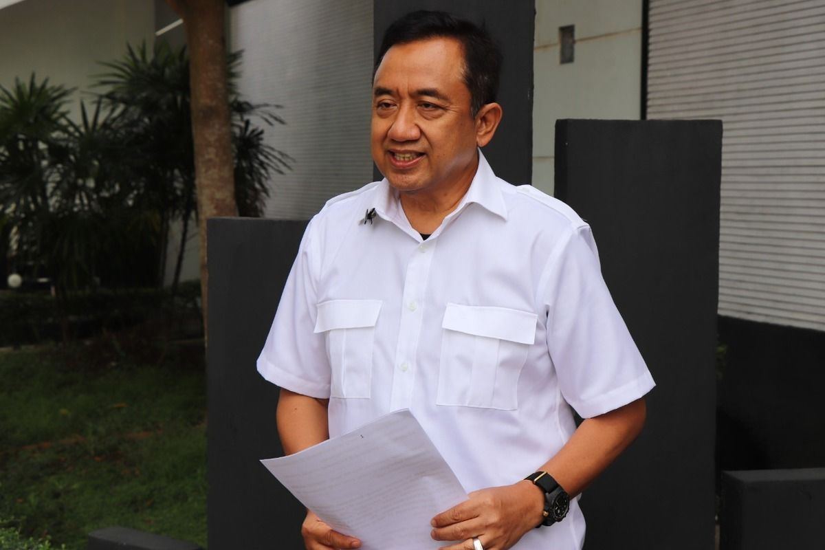 Bupati Cilacap Tatto Suwarto Pamuji
