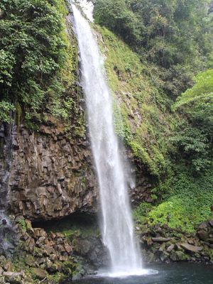 Air terjun Lembah Anai, Jalan Raya Padang-Bukittinggi, Tanah Datar, Sumatera Barat